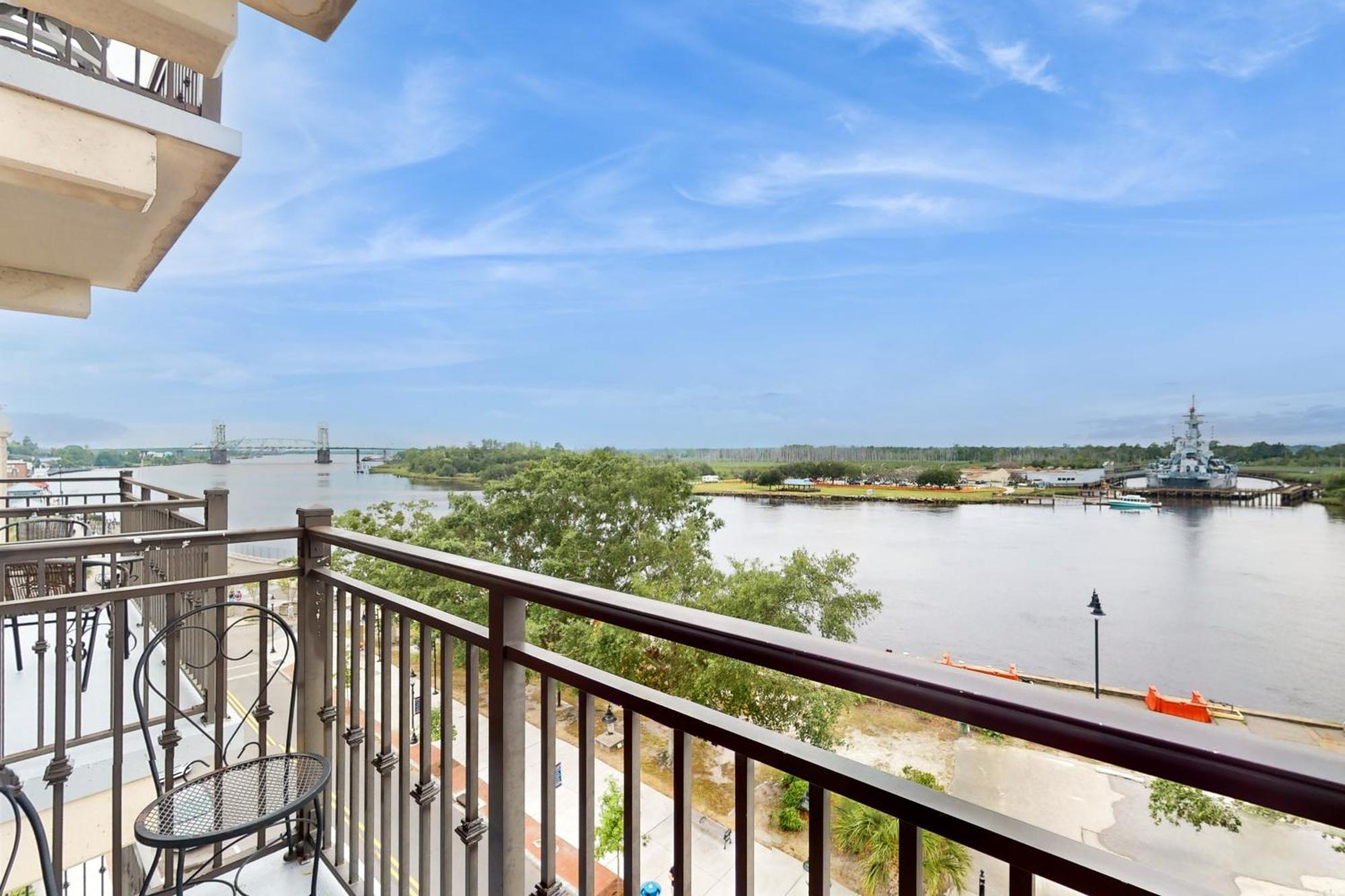 ווילמינגטון River View Condo A מראה חיצוני תמונה